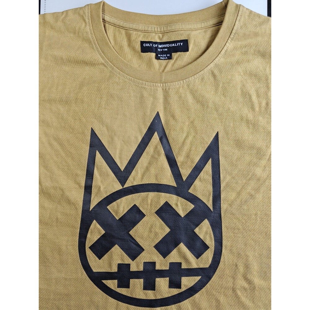 Cult of Individuality T-shirt M